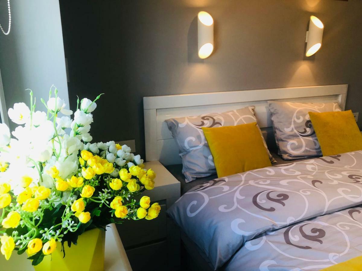 Apartament Elegance Yellow Rewal Eksteriør billede