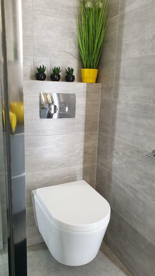 Apartament Elegance Yellow Rewal Eksteriør billede
